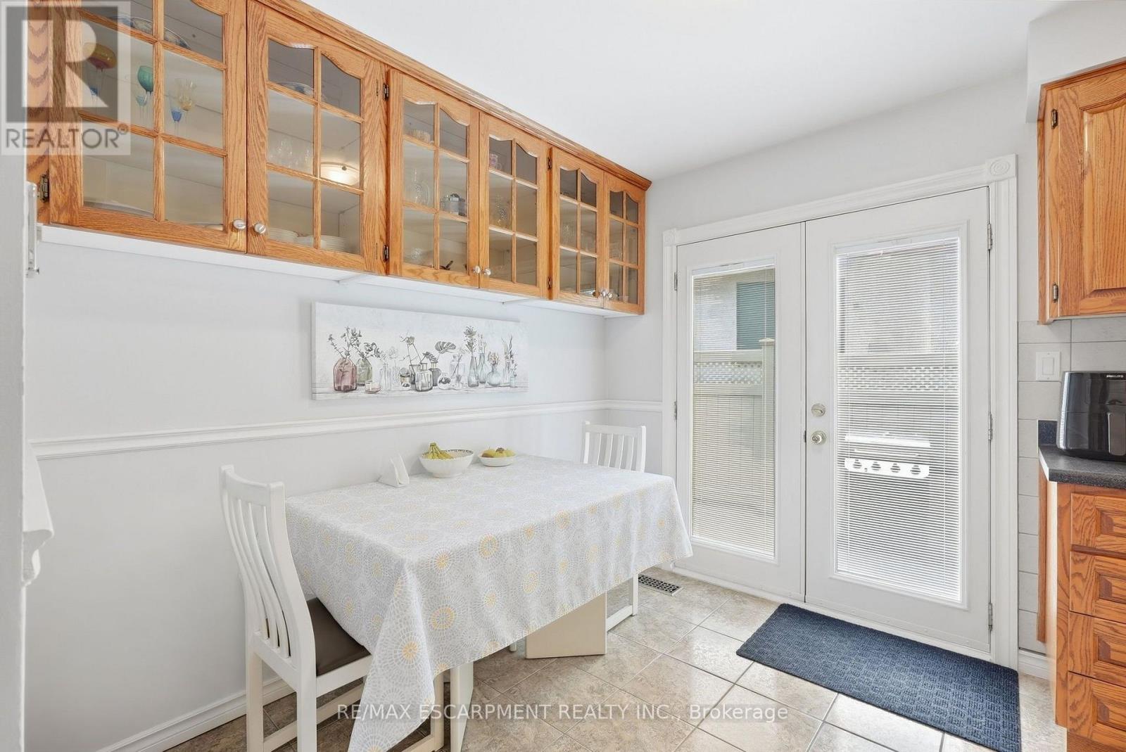 10 AUDUBON STREET N - 14