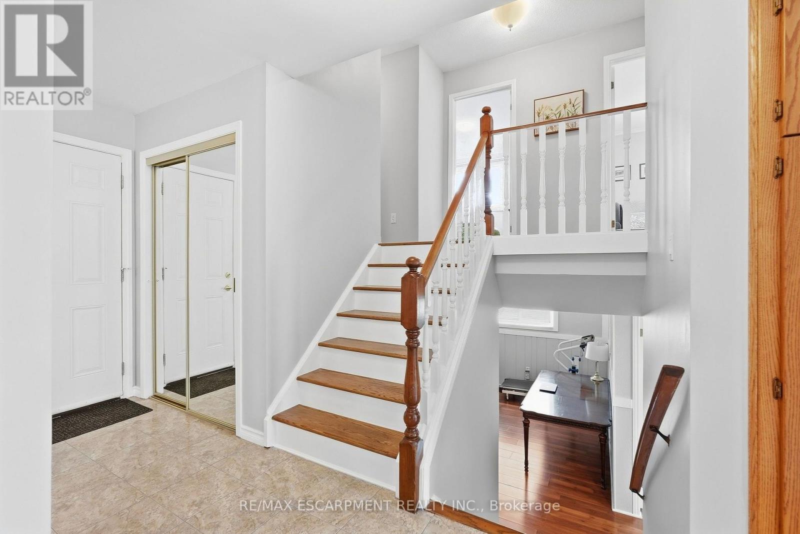 10 AUDUBON STREET N - 23