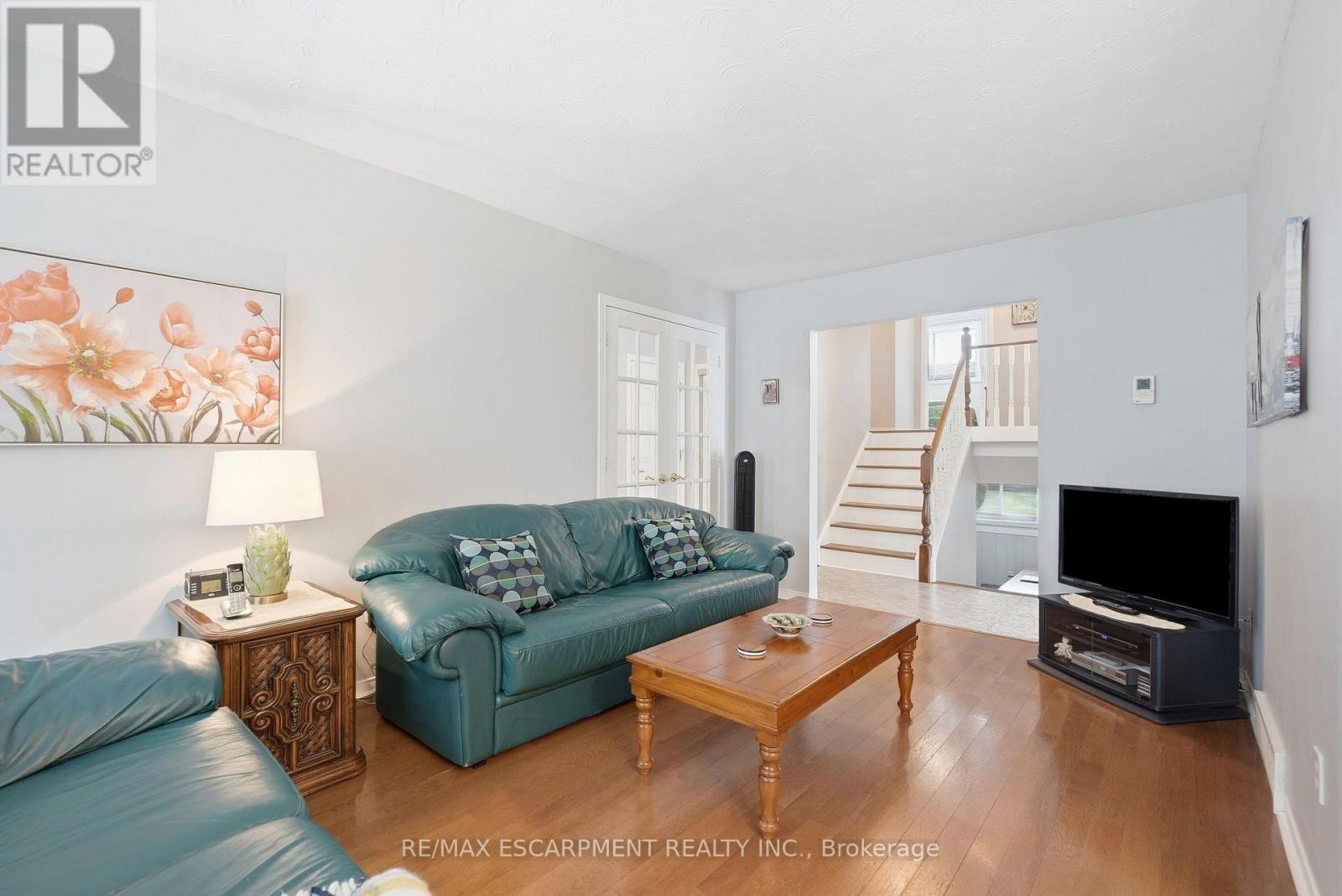 10 AUDUBON STREET N - 4