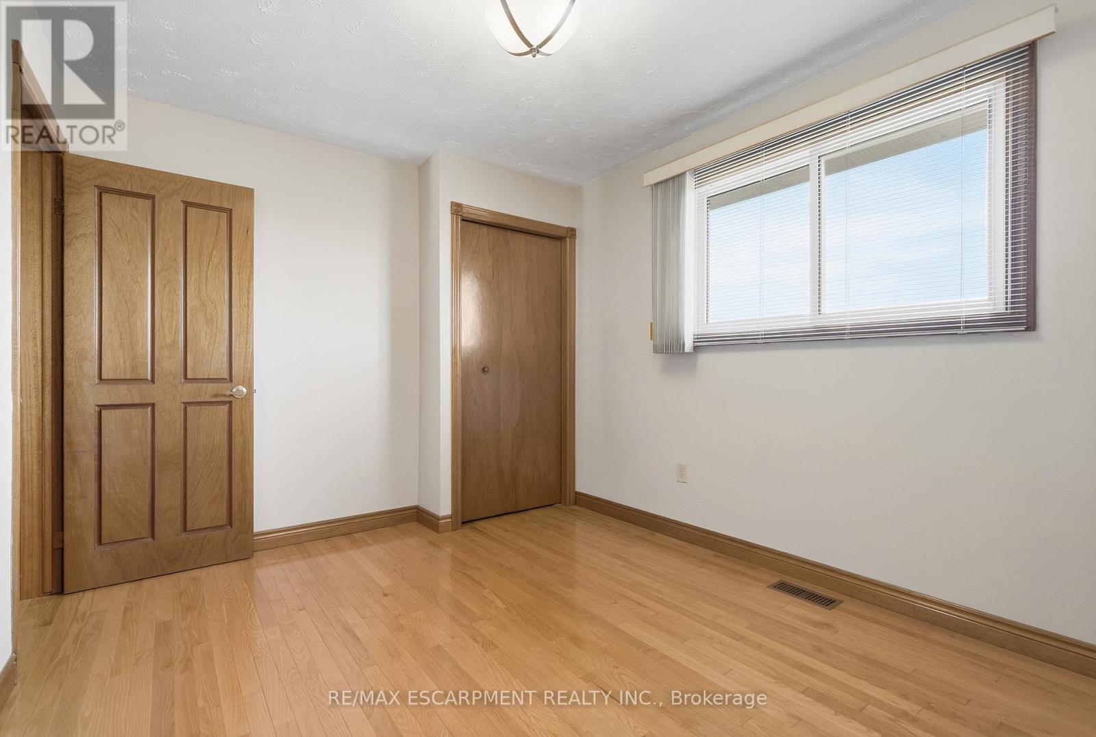 7 VINEHILL DRIVE - Image 30
