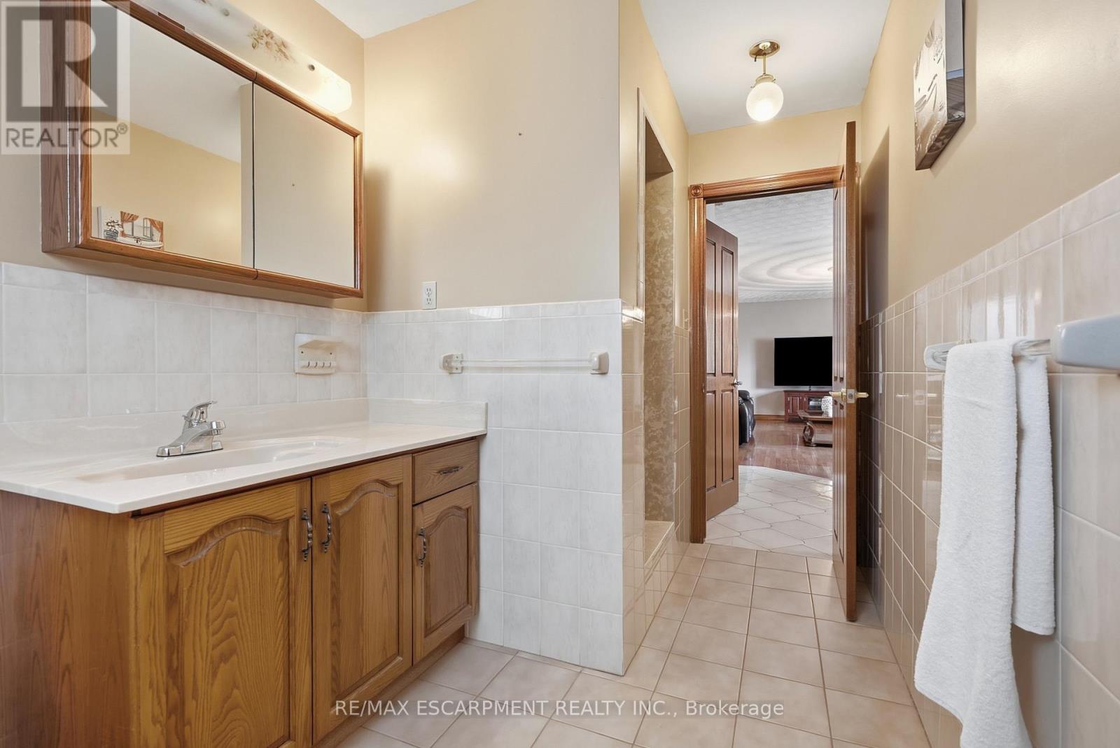 7 VINEHILL DRIVE - Image 37