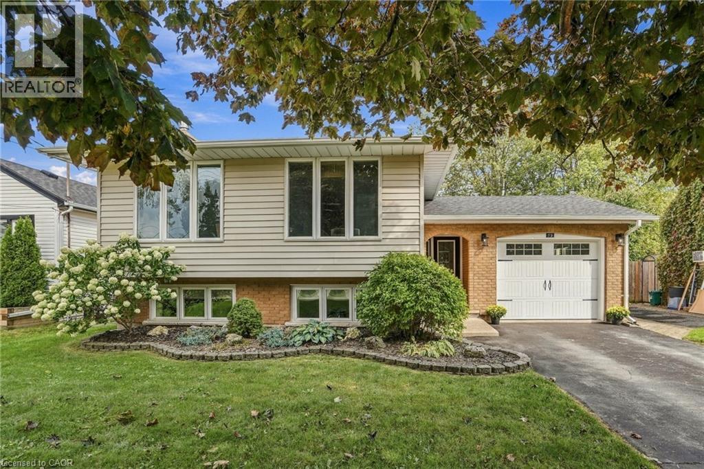 39 ROSEMOUNT Avenue
