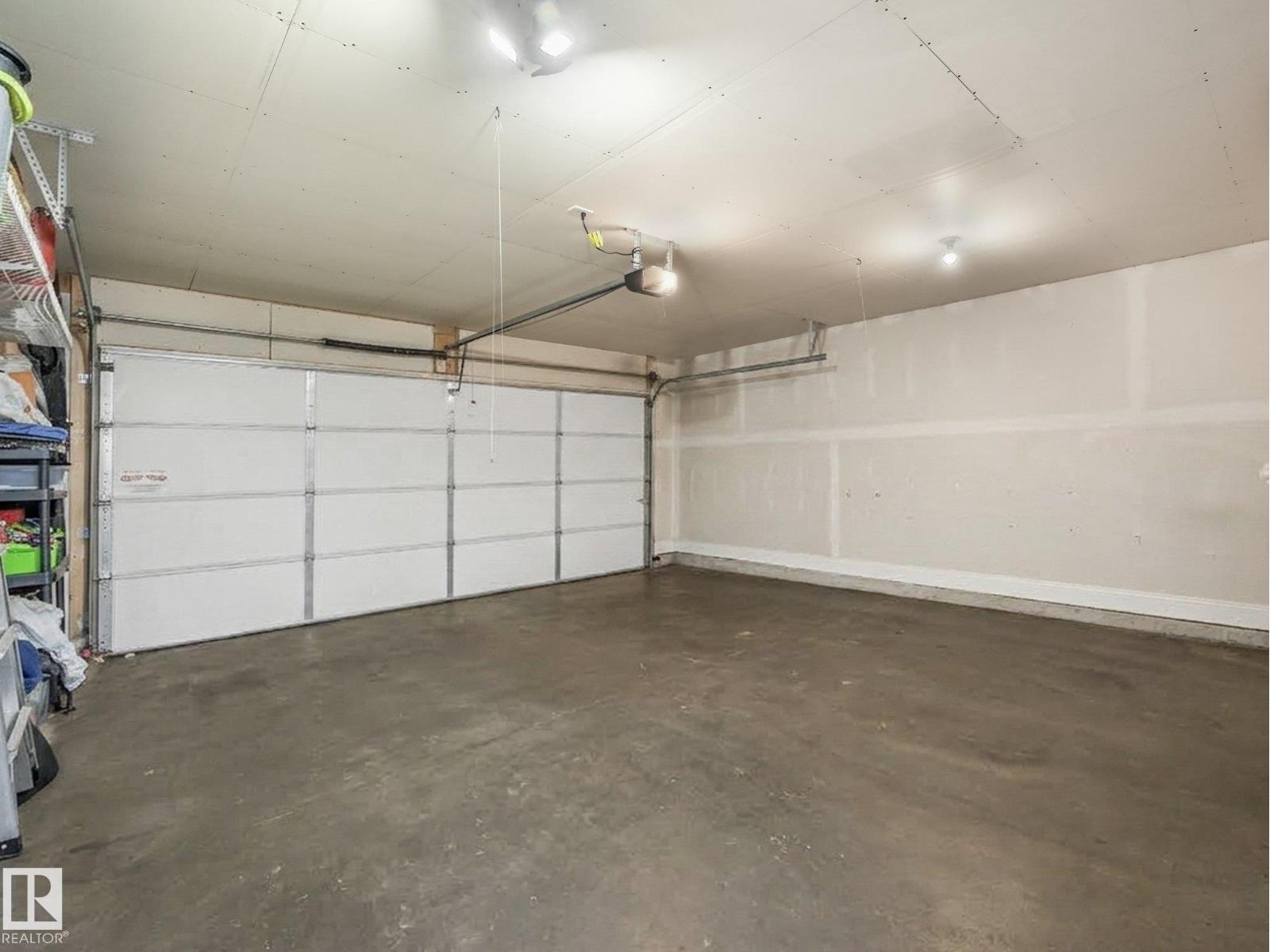 288 CHARLESWORTH DR SW - 43