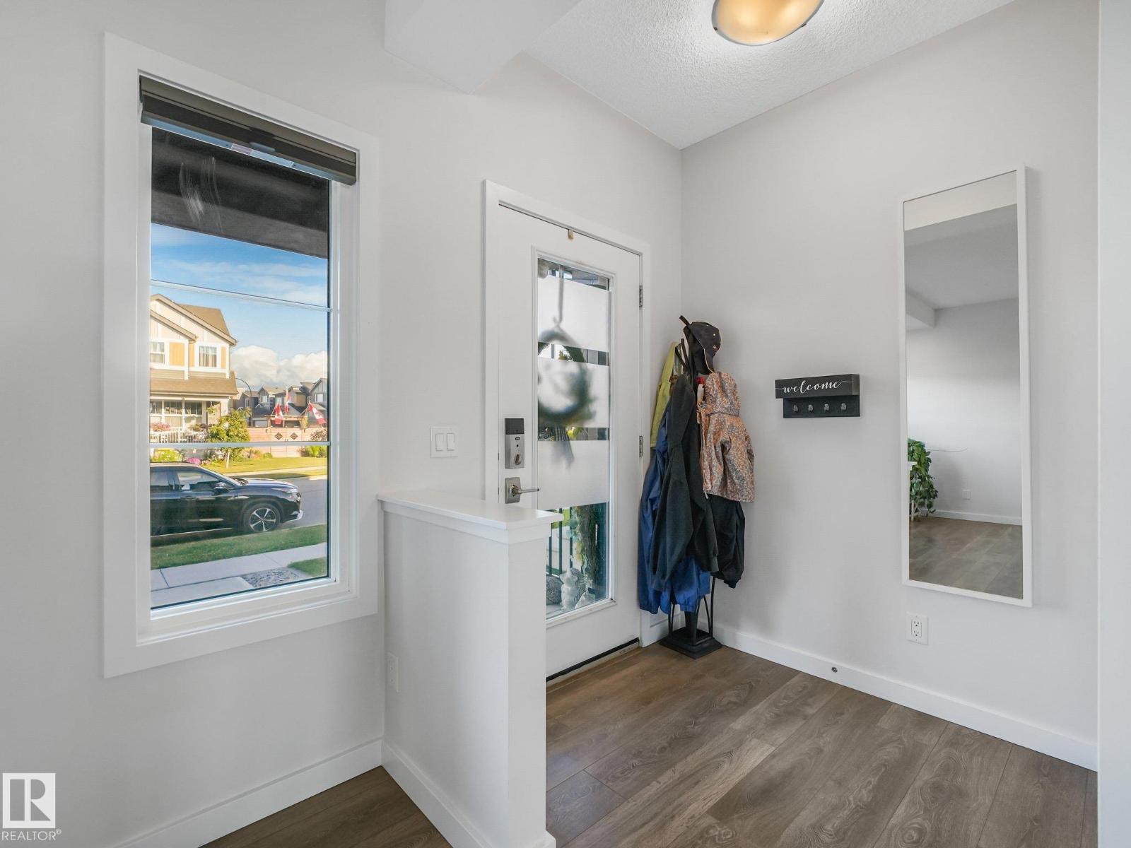 288 CHARLESWORTH DR SW - 6