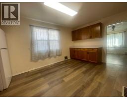 4pc Bathroom - 5306 50 Street, Camrose, AB T4V1R6 Photo 6