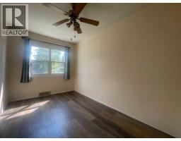 5306 50 Street, Camrose, AB T4V1R6 Photo 12