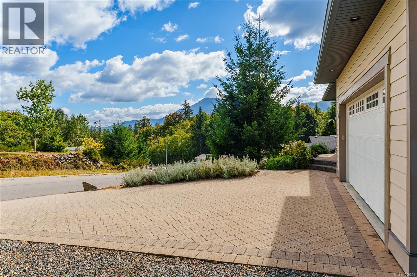 418 Winter Dr - Image 9