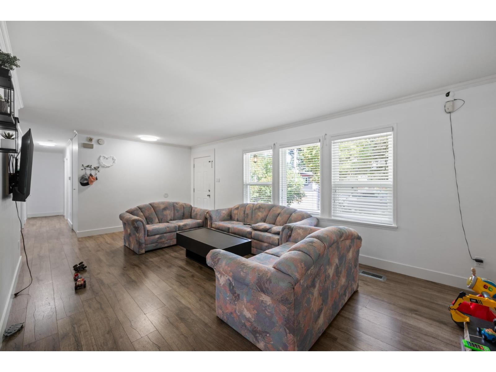 2519 MAGNOLIA CRESCENT, Abbotsford - Image 1