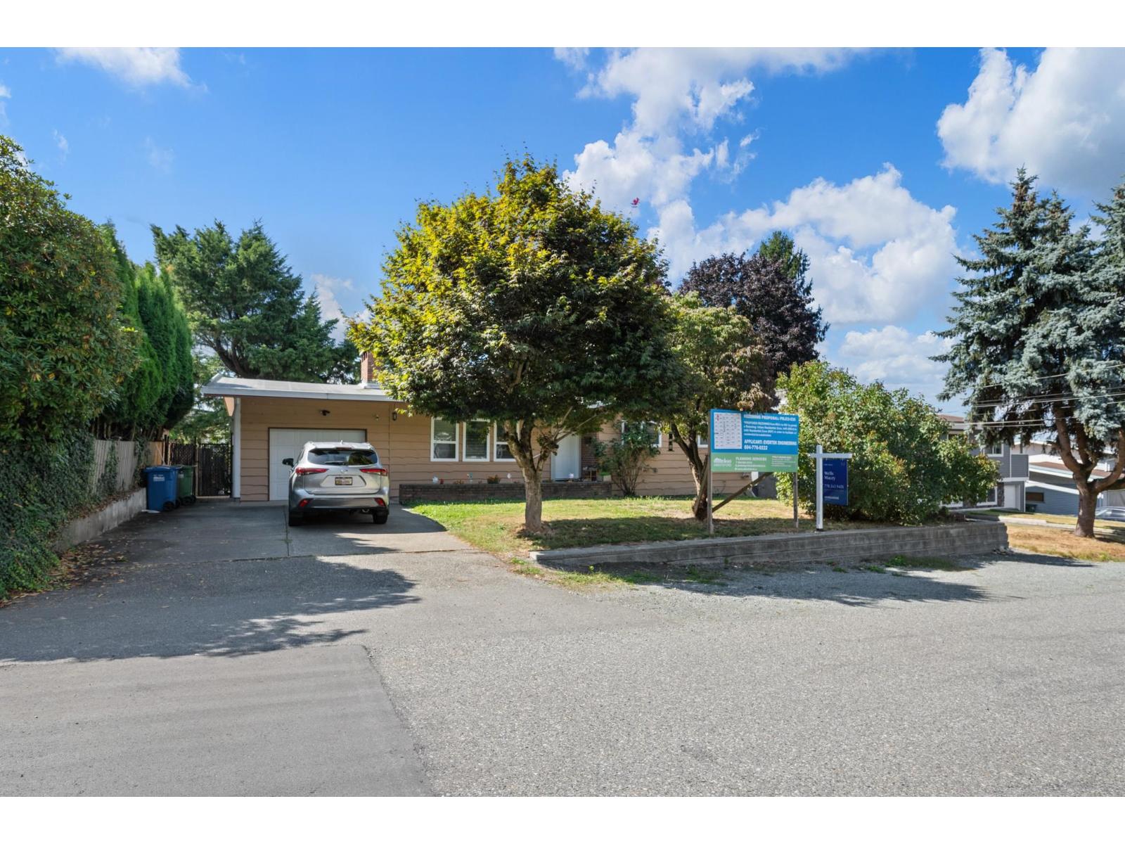 2519 MAGNOLIA CRESCENT, Abbotsford - Image 1