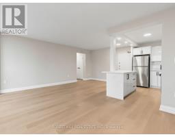 813 - 140 Elm Ridge Drive, Toronto, ON M6B1B1 Photo 9