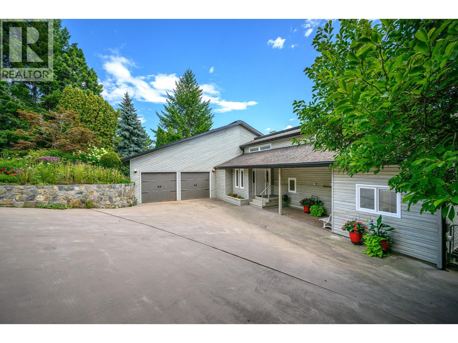 7994 Tronson Road - 5