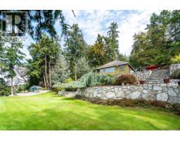 8530 & 8520 West Saanich Rd, North Saanich, BC V8L5W1 Photo 18