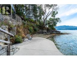 8530 & 8520 West Saanich Rd, North Saanich, BC V8L5W1 Photo 23