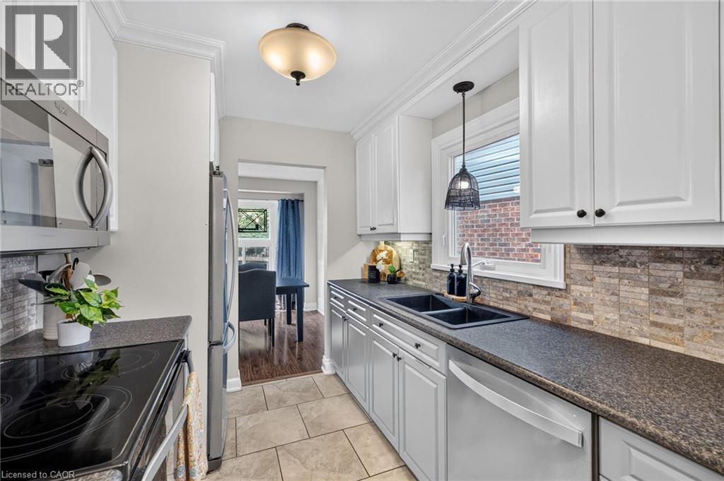 482 VANIER Drive, Milton — photo 12