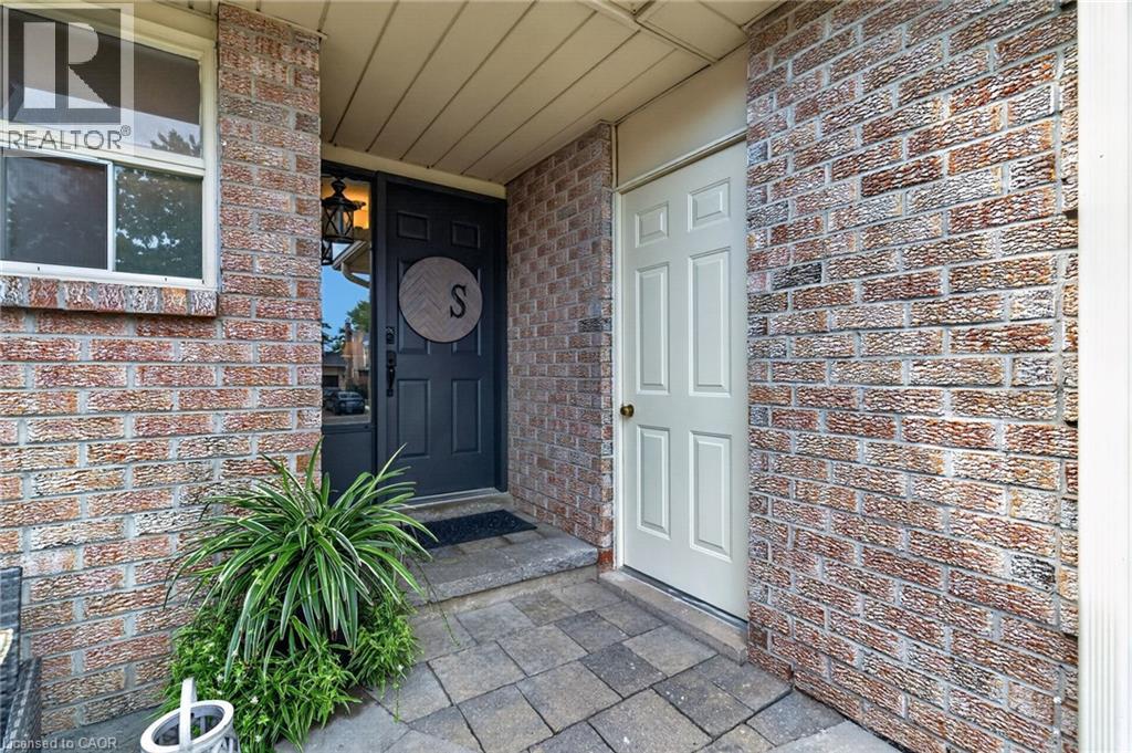482 VANIER Drive, Milton — photo 5