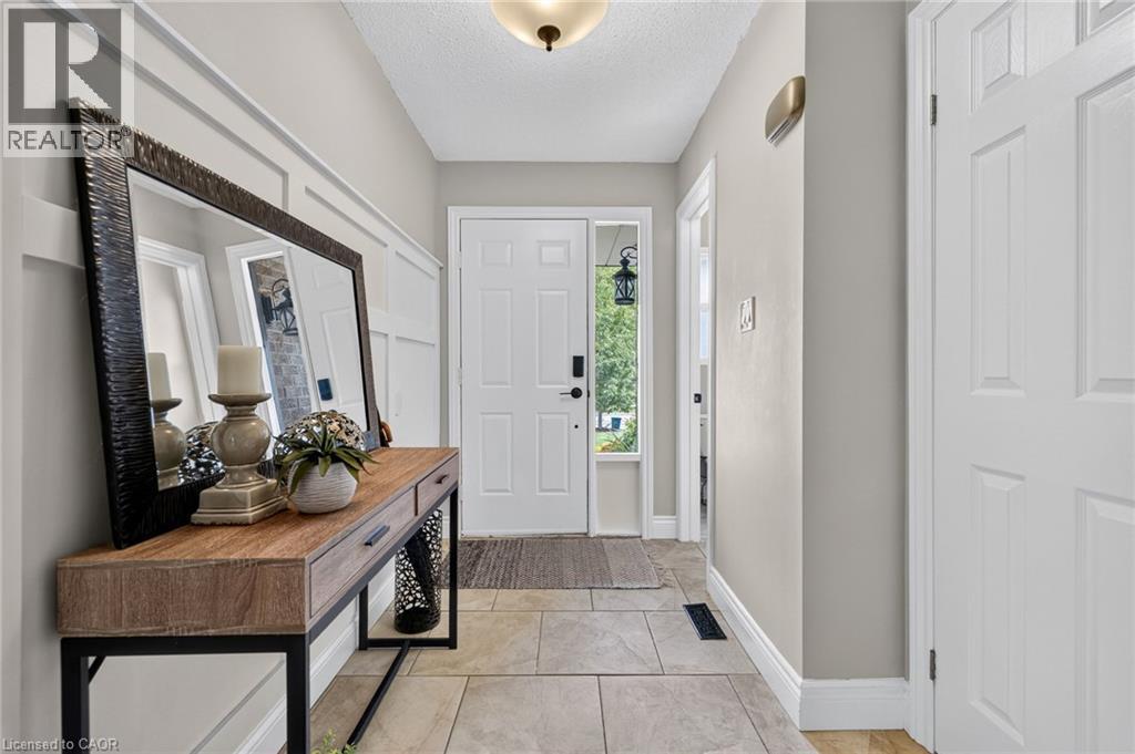 482 VANIER Drive, Milton — photo 7