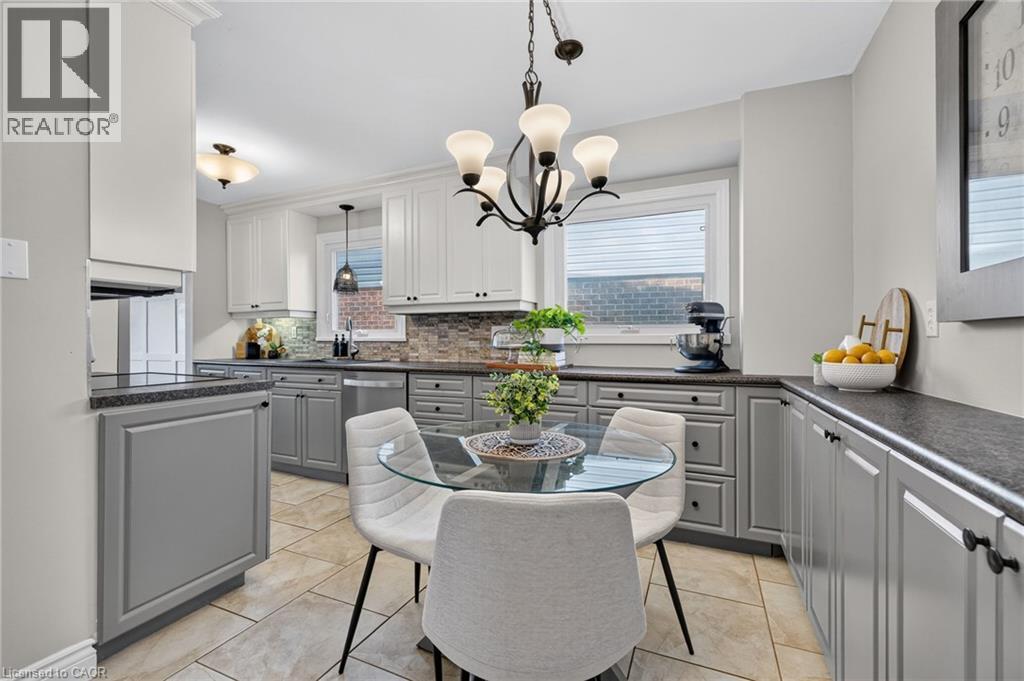 482 VANIER Drive, Milton — photo 9