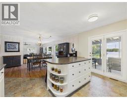 Foyer - 51 Mckellar Lake Road, Mckellar, ON P0G1C0 Photo 9