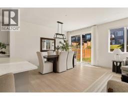 312 Lucas Way Nw, Calgary, AB T3P0R5 Photo 13