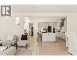 312 Lucas Way Nw, Calgary, AB T3P0R5 Photo 19