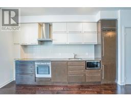 2212 - 770 Bay Street, Toronto, ON M5G0A6 Photo 19
