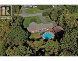 168 Country Wood Lane, photo 5