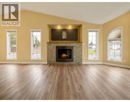 Kitchen - 4629 Prominence Place, Taber, AB T1G1E3 Photo 6