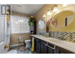 346 Canada Drive thumbnail 15