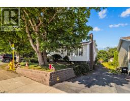 346 Canada Drive thumbnail 3