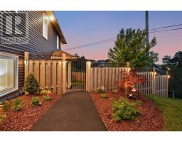 16 Little Bell Place thumbnail 43