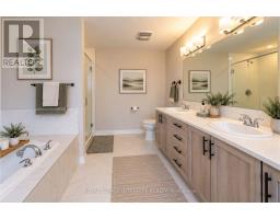 3088 Travertine Way, Ottawa, ON K2J6W9 Photo 7