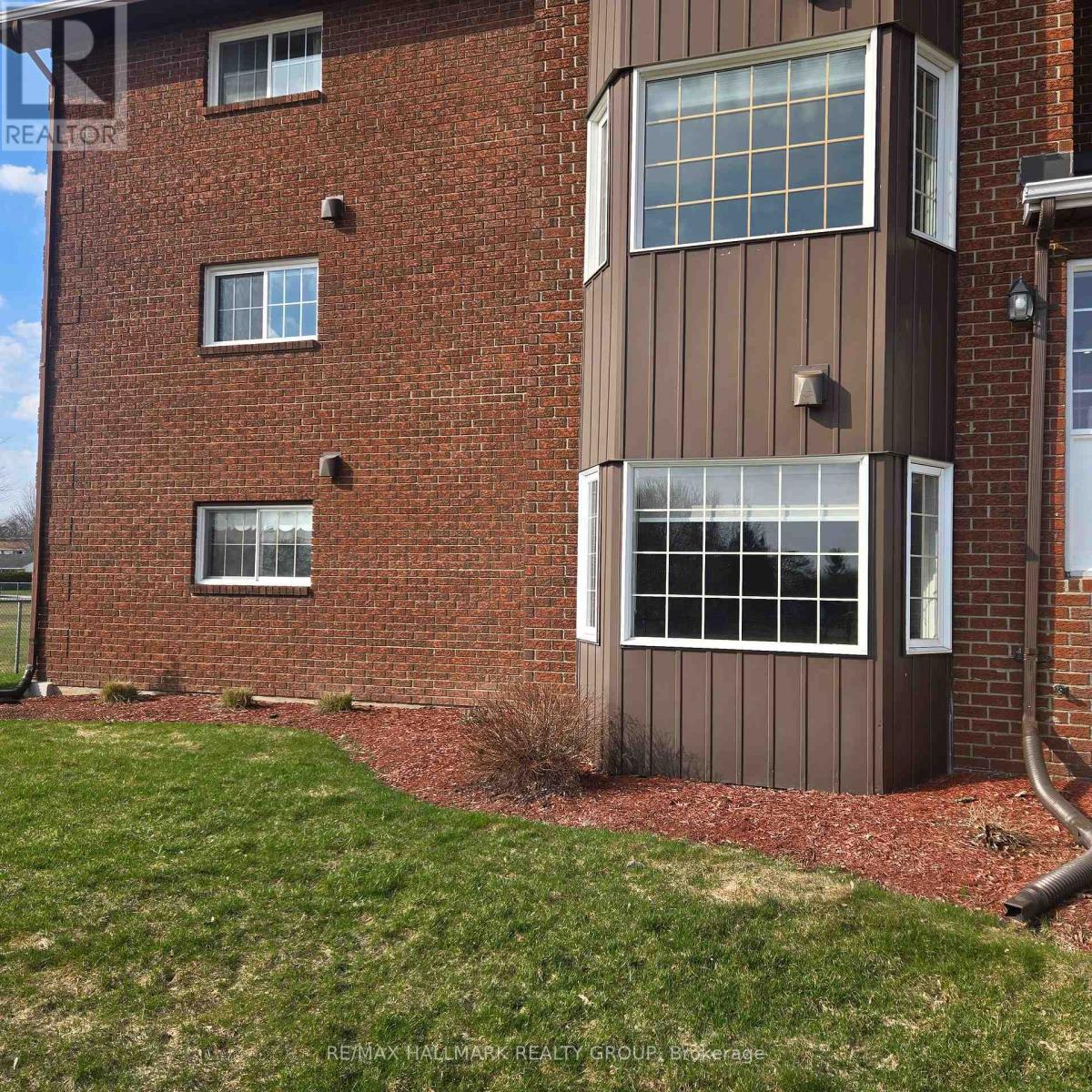 466 STEWARTVILLE ROAD - Image 14