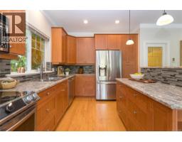 Primary Bedroom - 7348 Ridgedown Crt, Central Saanich, BC V8M2H7 Photo 18