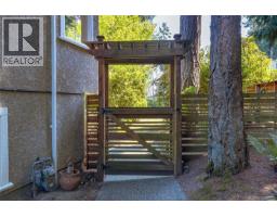 7348 Ridgedown Crt, Central Saanich, BC V8M2H7 Photo 45