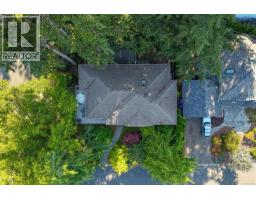 7348 Ridgedown Crt, Central Saanich, BC V8M2H7 Photo 54