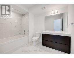 122 Green Gardens Boulevard, Toronto, ON M6A0E5 Photo 23