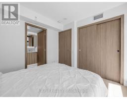 611 - 19 Bathurst Street, Toronto, ON M5V0N2 Photo 21