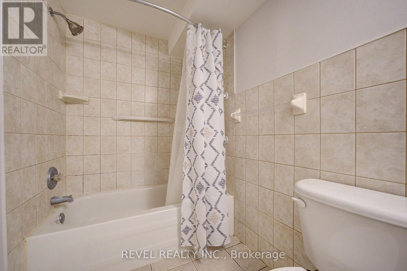 2141 Theoden Court, Pickering, ON photo 39