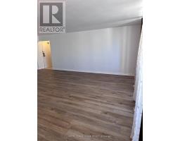 2801 - 5 Massey Square, Toronto, ON M4C5L6 Photo 6