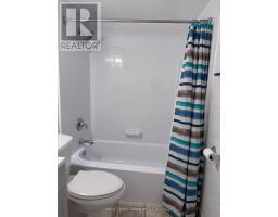 2801 - 5 Massey Square, Toronto, ON M4C5L6 Photo 8