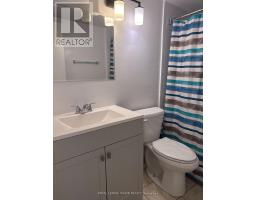 2801 - 5 Massey Square, Toronto, ON M4C5L6 Photo 9