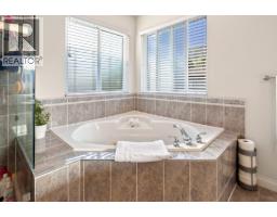 2020 Parkway Boulevard, Coquitlam, BC V3E3N2 Photo 25