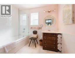 4981 Geer Road, Sechelt, BC V7Z0B9 Photo 15