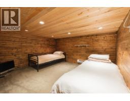 4981 Geer Road, Sechelt, BC V7Z0B9 Photo 16