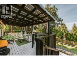 4981 Geer Road, Sechelt, BC V7Z0B9 Photo 18