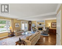 69 Fairway Drive, Aurora, ON L4G2H3 Photo 12