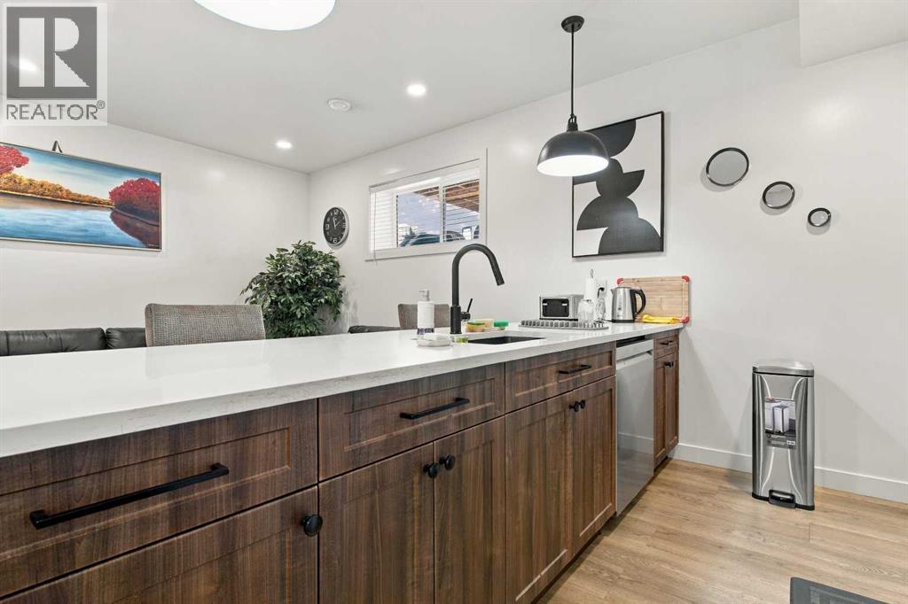 11459 107 Avenue - Image 39