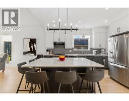 5pc Ensuite bath - 238 Leopold F Belliveau Drive, Moncton, NB E1A9N9 Photo 8