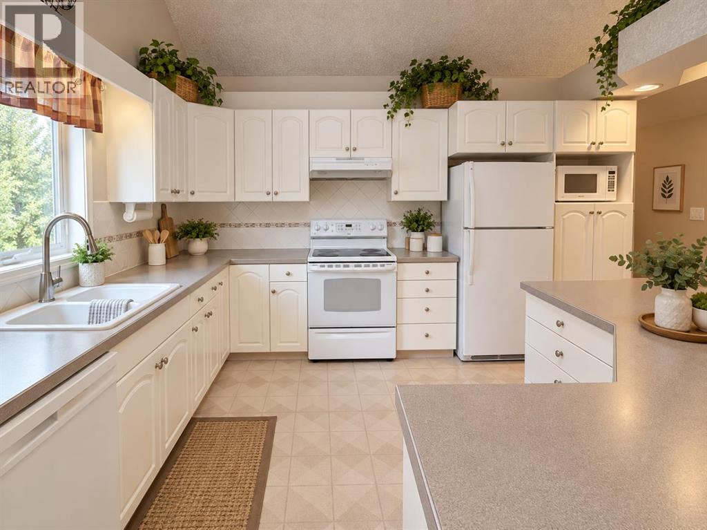 42 Staffordville Crescent N - 9