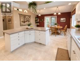 4pc Bathroom - 42 Staffordville Crescent N, Lethbridge, AB T1H5R2 Photo 8